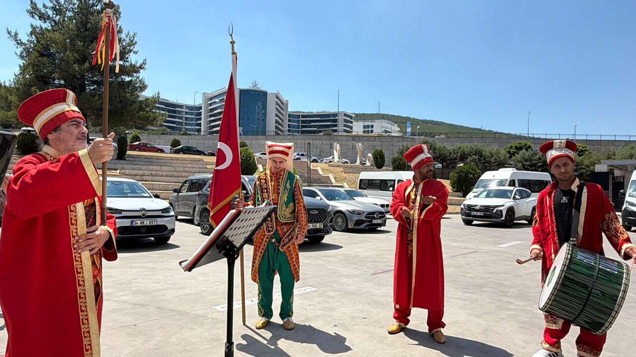Yeniden Kurulan Mehter Takımı Bakan Bak’ı Mehter Marşlarıyla Karşıladı 3